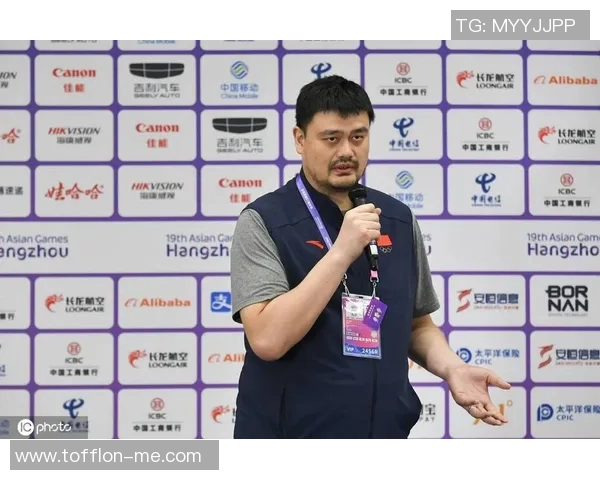 菲律宾媒体对姚明的篮球成就与影响力进行深入评析与讨论