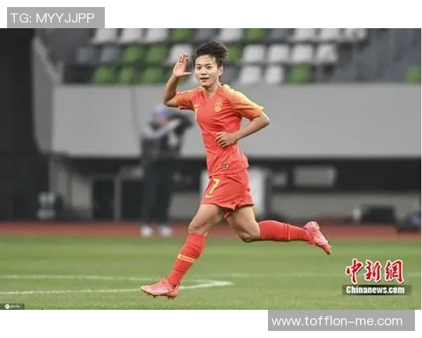 中国足球明星的崛起与荣耀探讨,谁是当今最耀眼的球场之星 中国足球明星的崛起与荣耀探讨,谁是当今最耀眼的球场之星