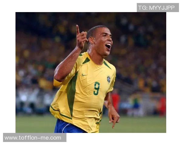 帅气足球明星男生头像图片精选展现运动魅力与风采