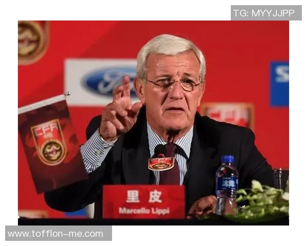 中国足球队主教练的执教理念与未来发展展望分析